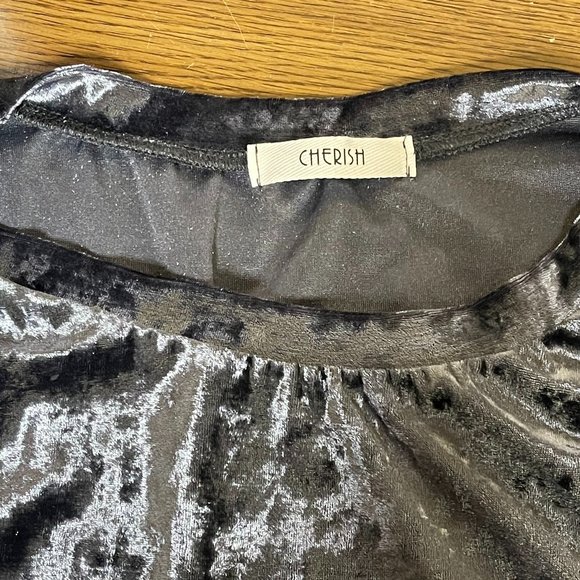 Cherish top with knotted front 3/4 sleeves velvet - Picture 3 of 4